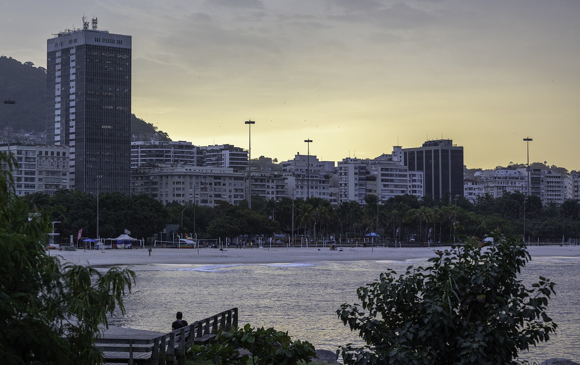 Moçambique apresenta ao Brasil oportunidades de parceria na energia